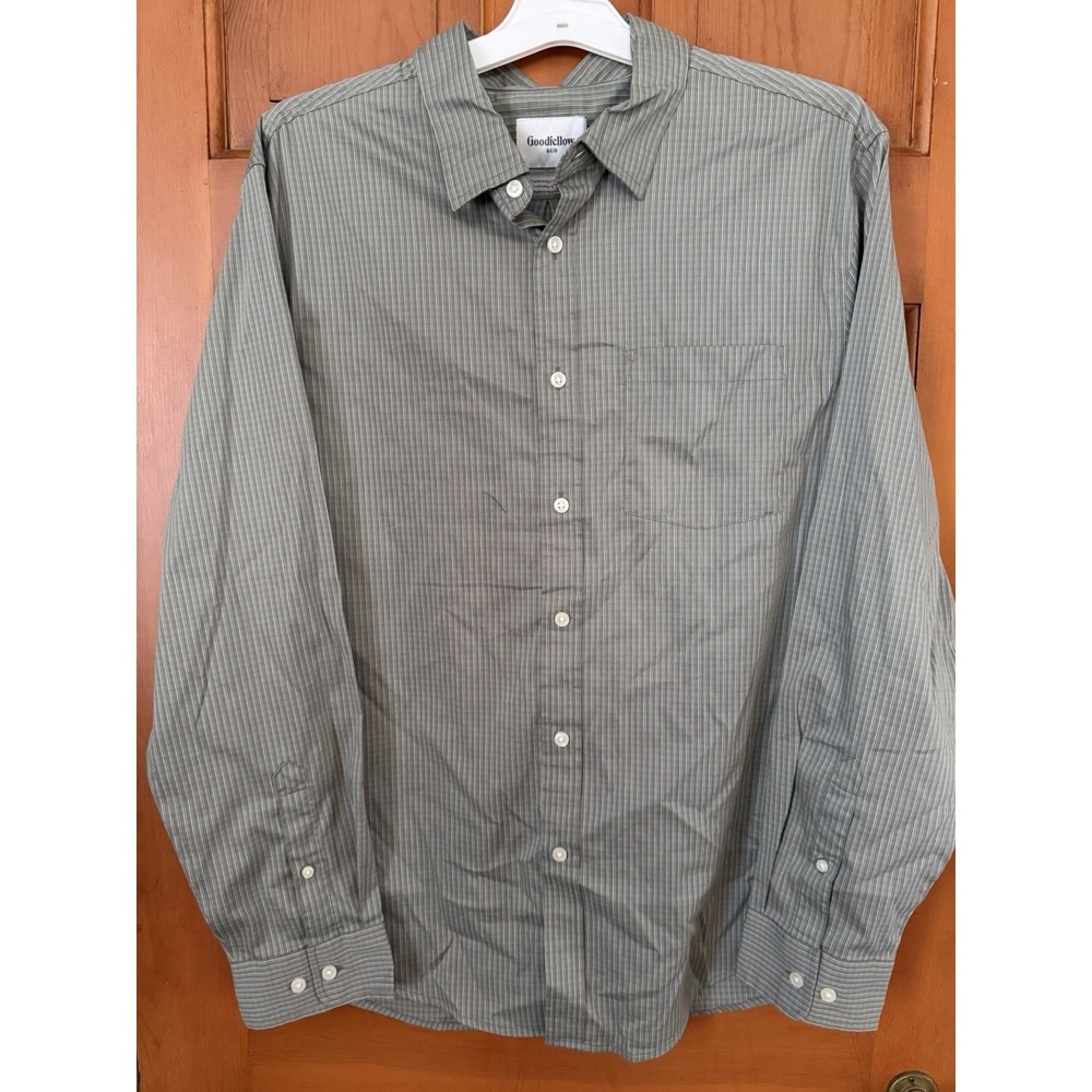 Men's Goodfellow Sage Green Comfort Wear Long Sleeve Button-Down Shirt Large